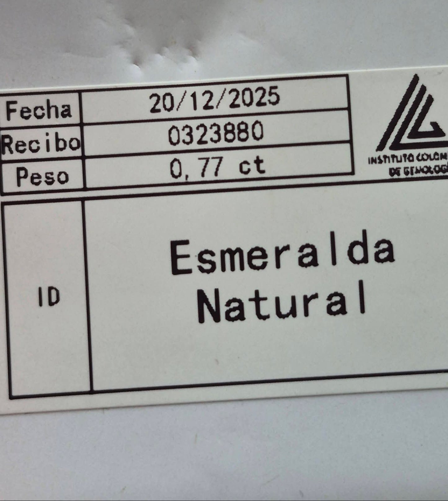 Anillo Cristales y Esmeralda Natural Colombiana.