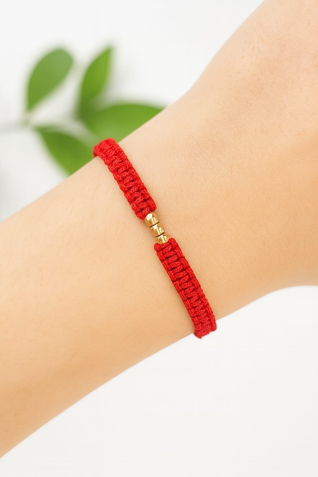 Pulsera tejida en oro 18k